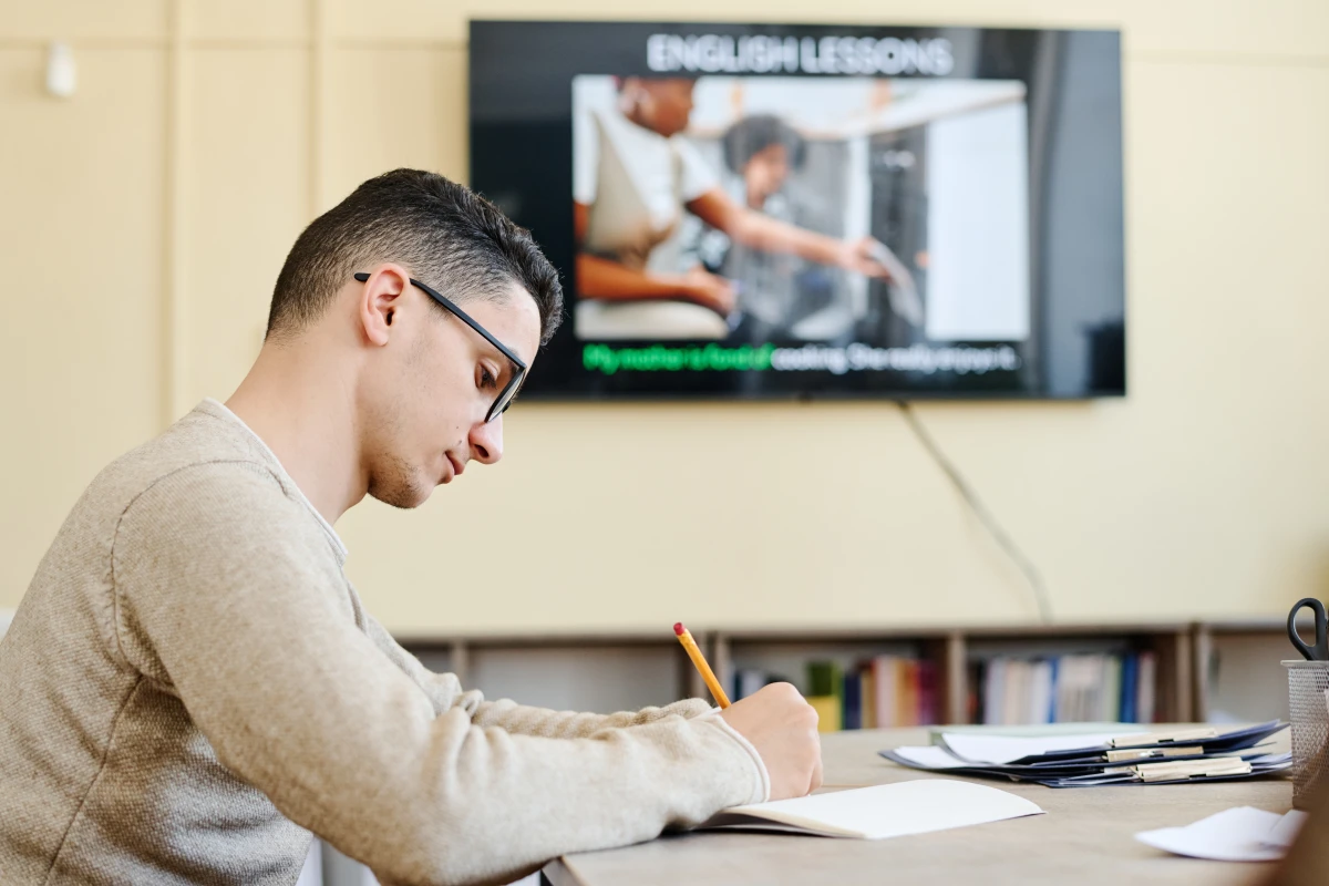 L'éducation tout au long de la vie : un droit fondamental à réinventer